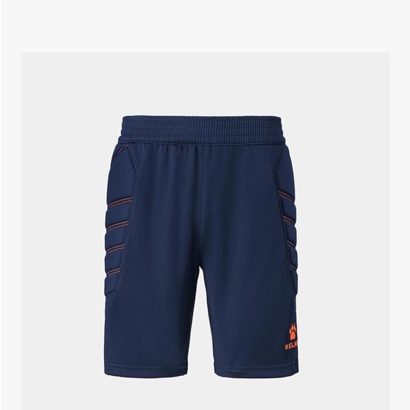NWOT Kelme size L men’s navy padded goalkeeper shorts. - Picture 12 of 13